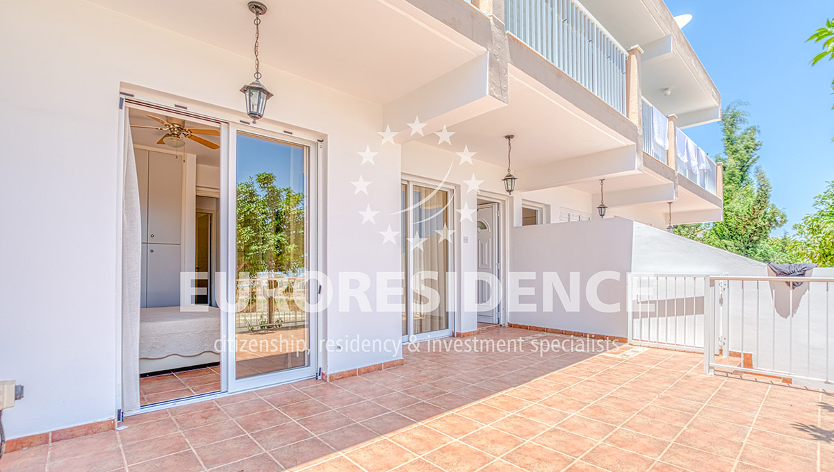 Seaview Apartment in Paralimni w/Title Deeds