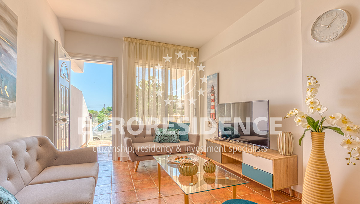 Seaview Apartment in Paralimni w/Title Deeds