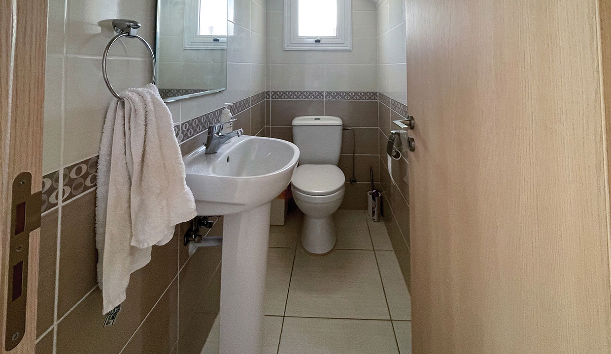 Villa in Ayia Napa w/Title Deeds
