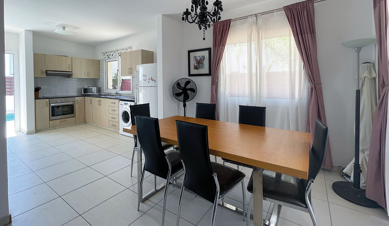 Villa in Ayia Napa w/Title Deeds