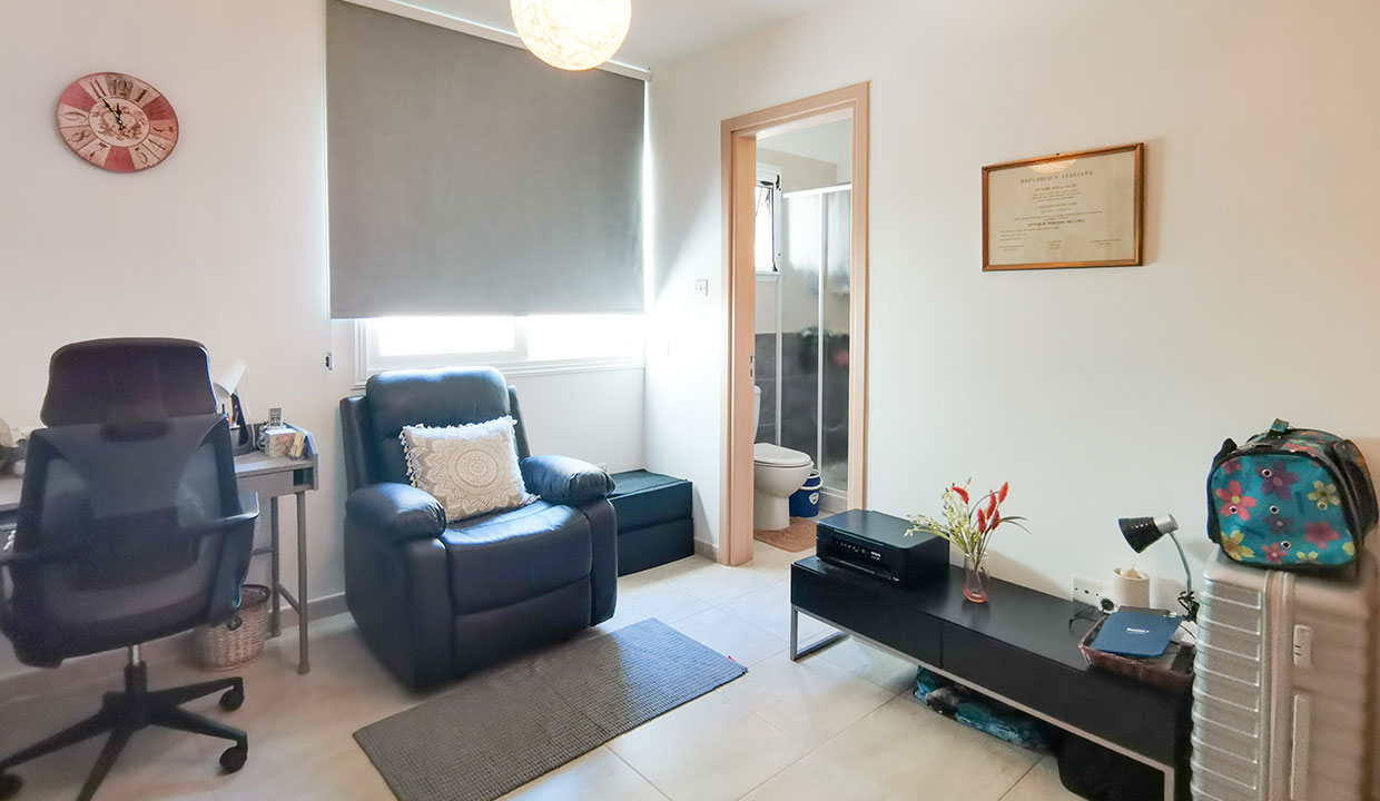 3-Bedroom Apartment in Kapparis w/Title Deeds