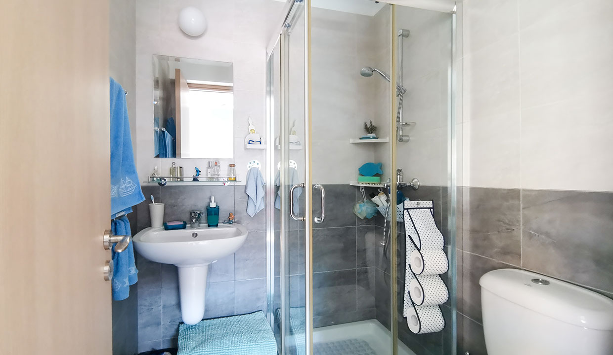 3-Bedroom Apartment in Kapparis w/Title Deeds