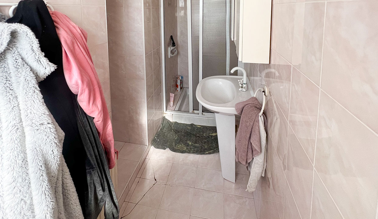 3-Bedroom House in Paralimni w/Title Deeds