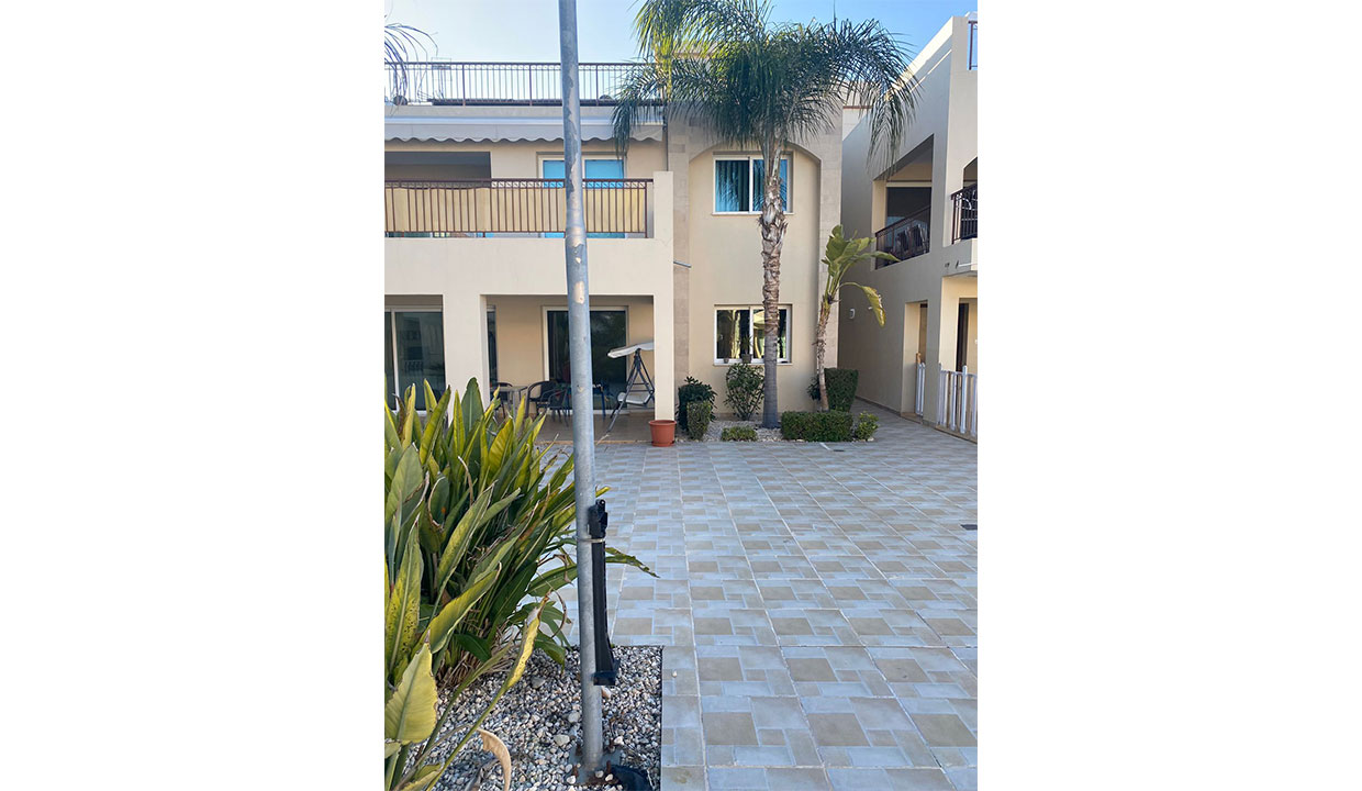 2-Bedroom Apartment in Sotira w/Title Deeds