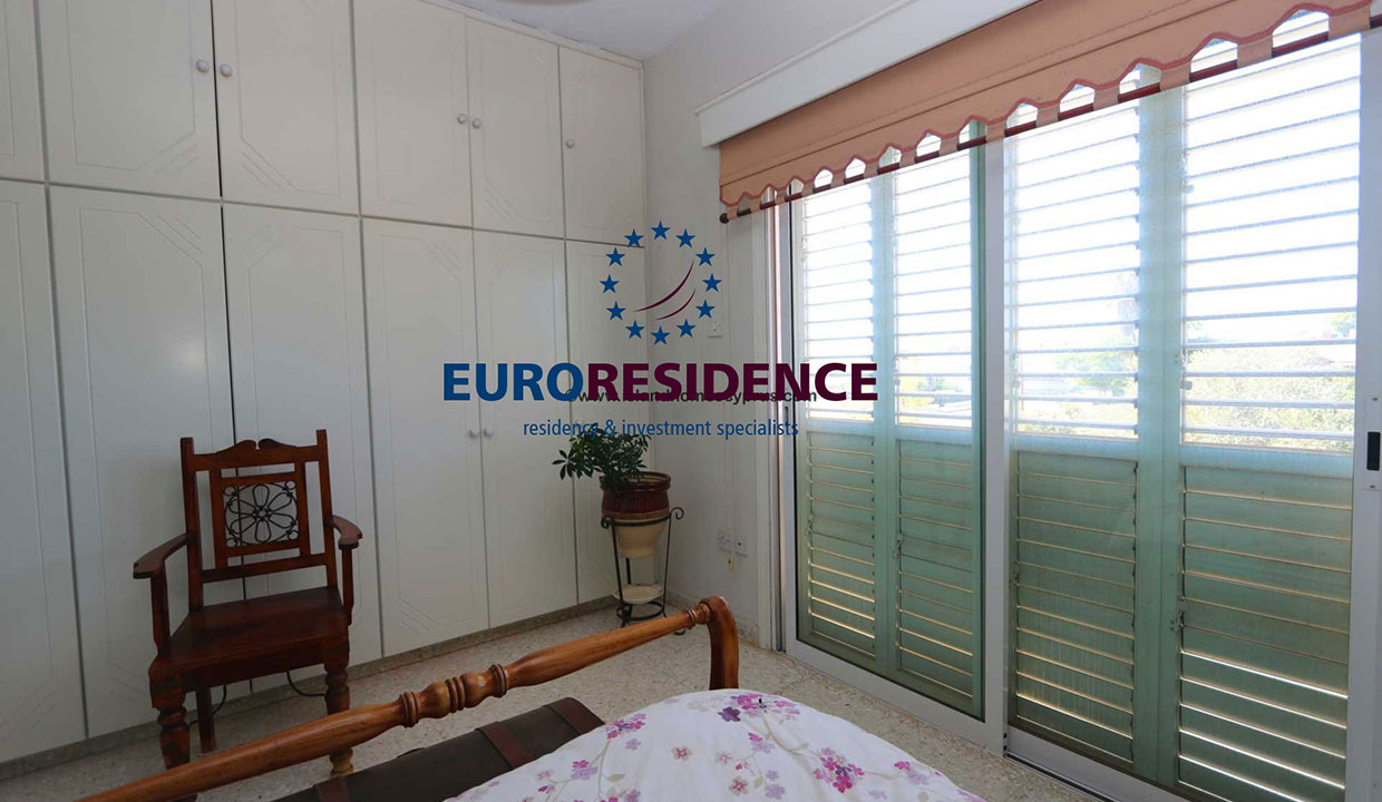 Four-Bedroom Villa in Dherynia w/Title Deeds