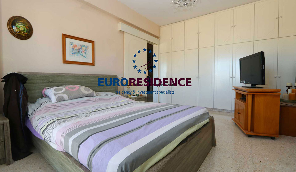 Four-Bedroom Villa in Dherynia w/Title Deeds