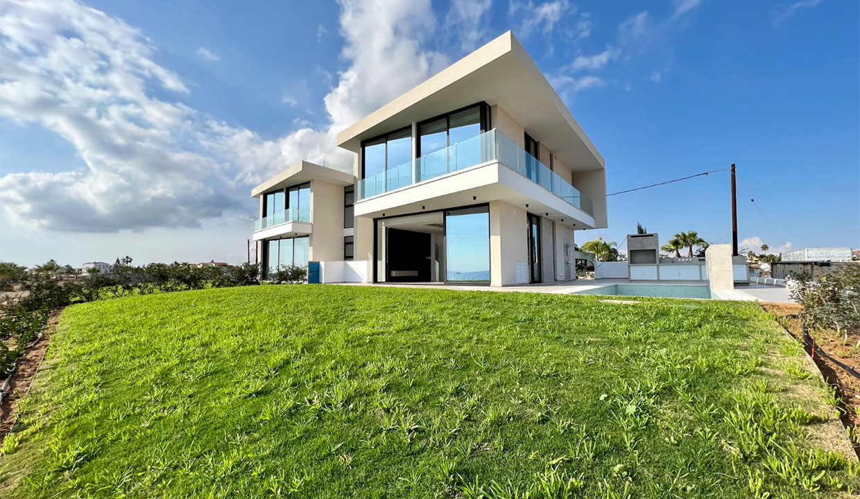 4-Bedroom Villa in Ayia Napa