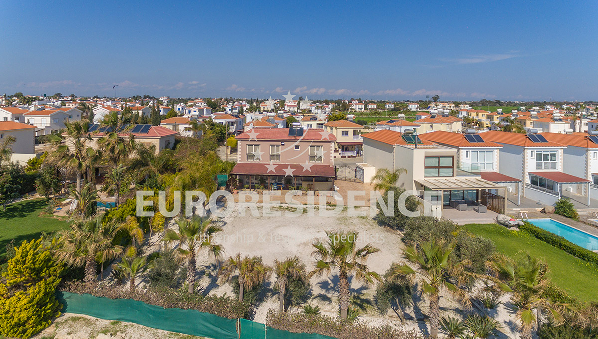 Seafront Villa in Ayia Napa
